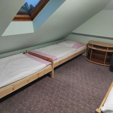 Turisticka Ubytovna Centrum Pastvinska Prehrada Nekor Extérieur photo