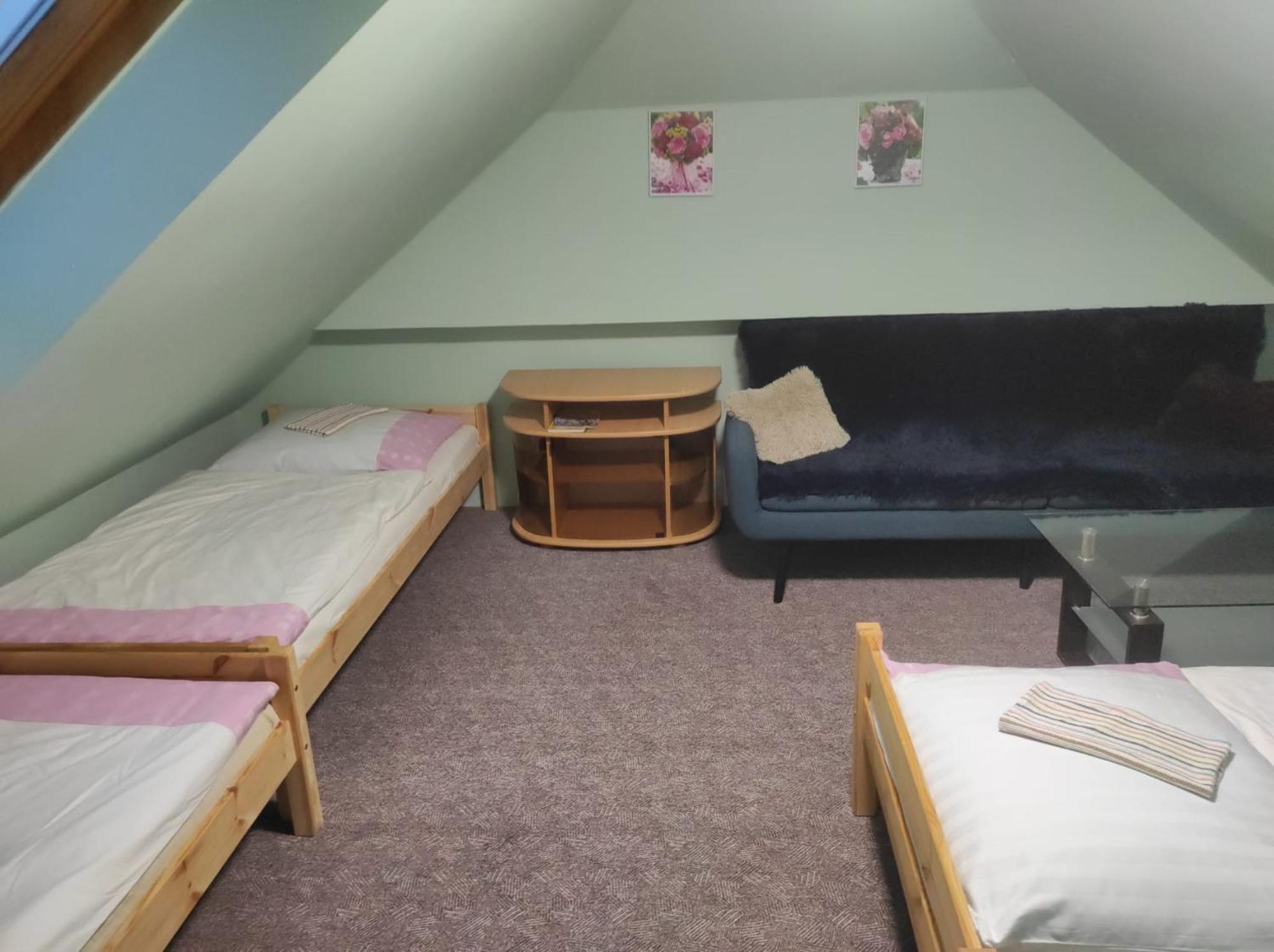 Turisticka Ubytovna Centrum Pastvinska Prehrada Nekor Extérieur photo